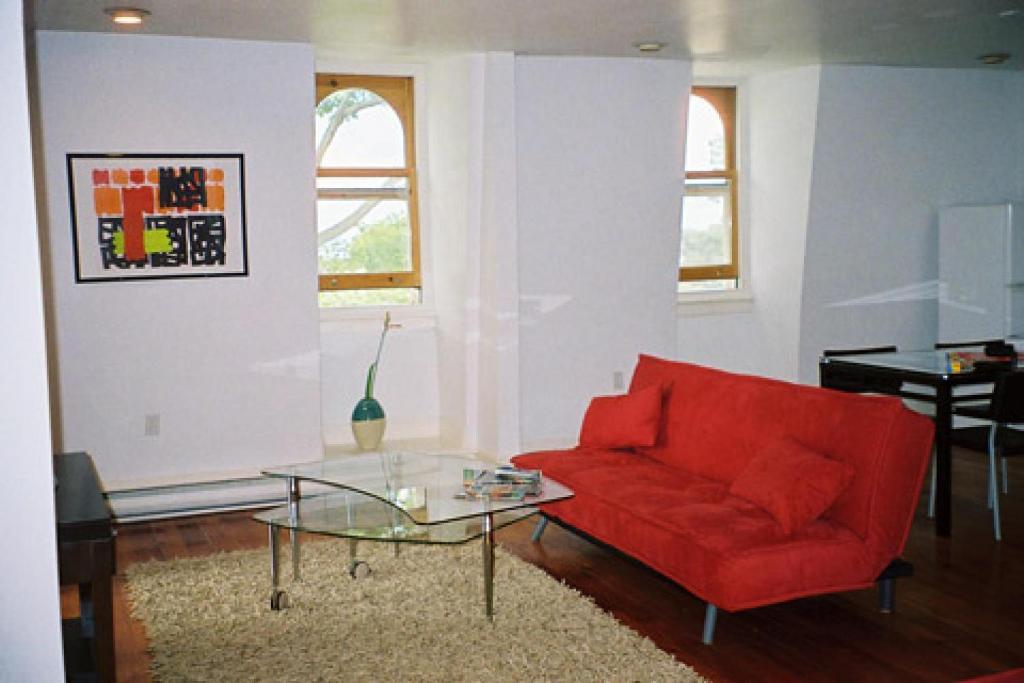 Absolute 1000 Islands Monthly Suites Gananoque Chambre photo